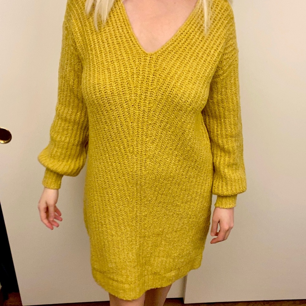 American Eagle Sweater Dress: Small